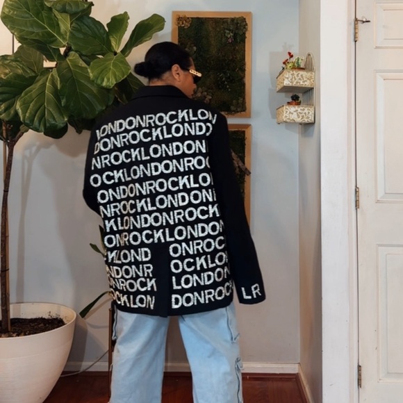 LONDON ROCK HAND PRESSED RHINESTONE OVERSIZED BOYFRIEND BLAZER SZ S/4 - Picture 3 of 11